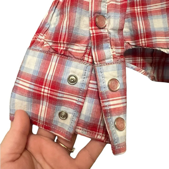 Parasuco snap up western style long sleeve top. - Picture 3 of 9